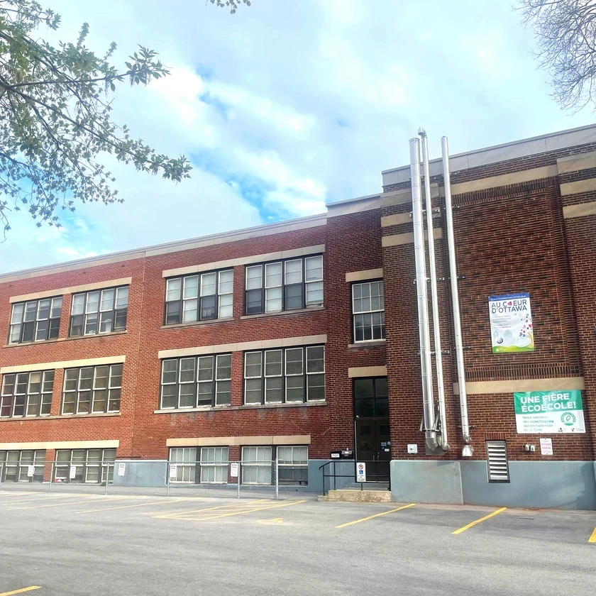 École élémentaire catholique Au Cœur d'Ottawa.